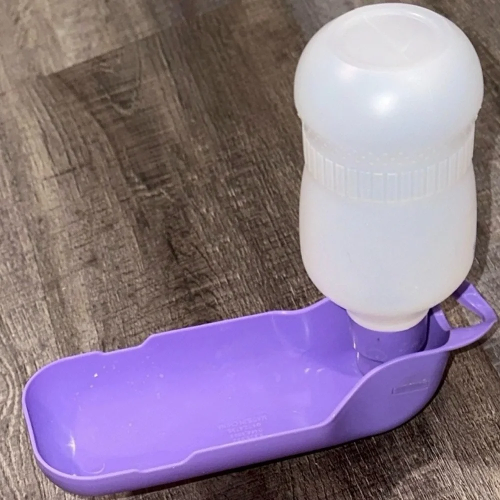 💞 New Gulpy Pet Dog Travel Water Bottle With Dispenser Tray